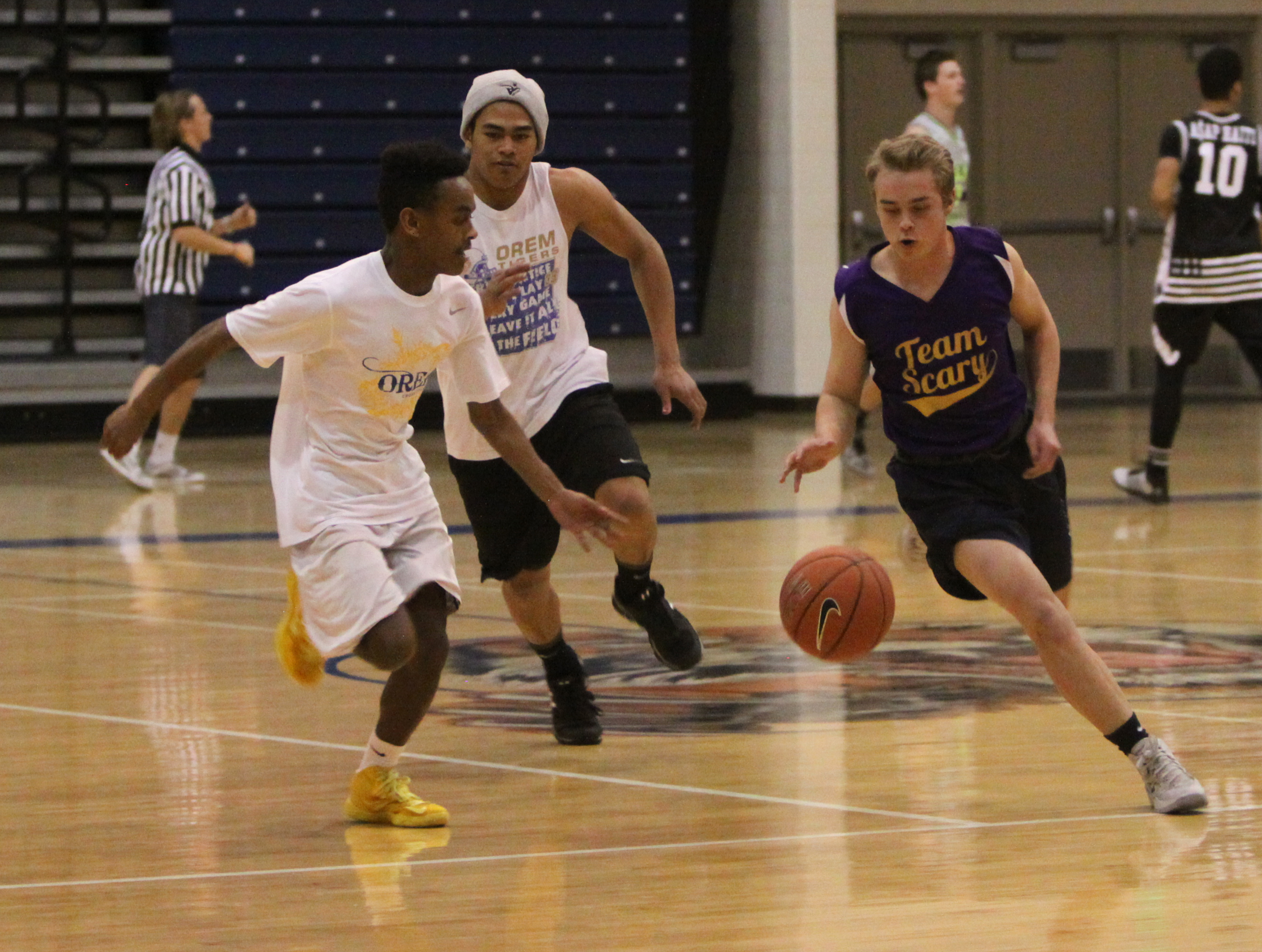 intramural-basketball-the-tiger-times